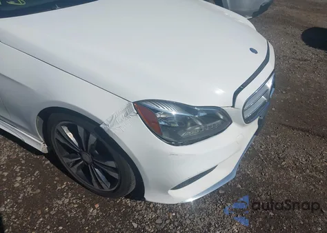 2014 Mercedes-Benz E 350 4Matic z USA, uszkodzony, nr VIN WDDHF8JB3EA855704